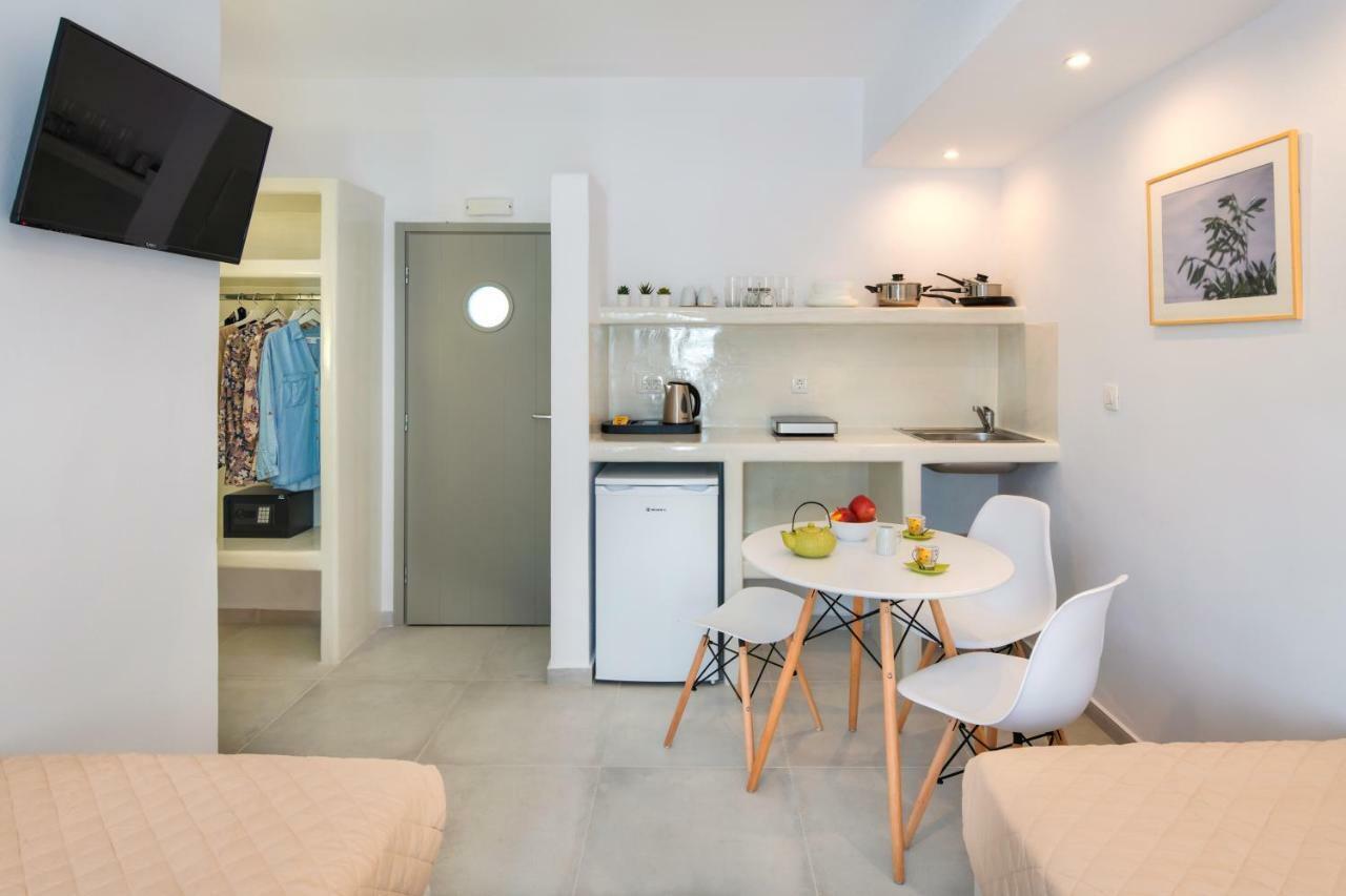 Olive Tree Suites サントリーニ エクステリア 写真