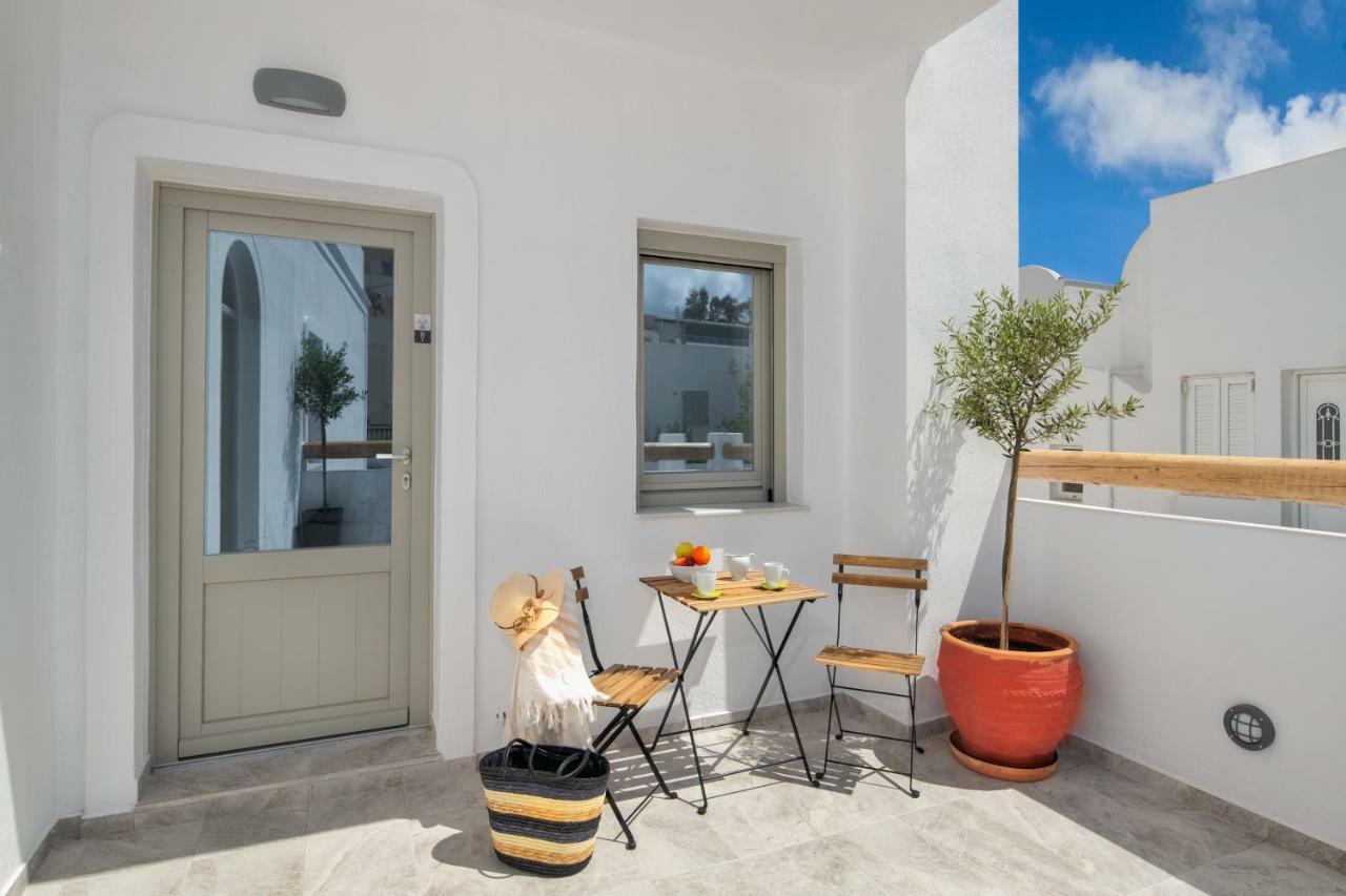 Olive Tree Suites サントリーニ エクステリア 写真