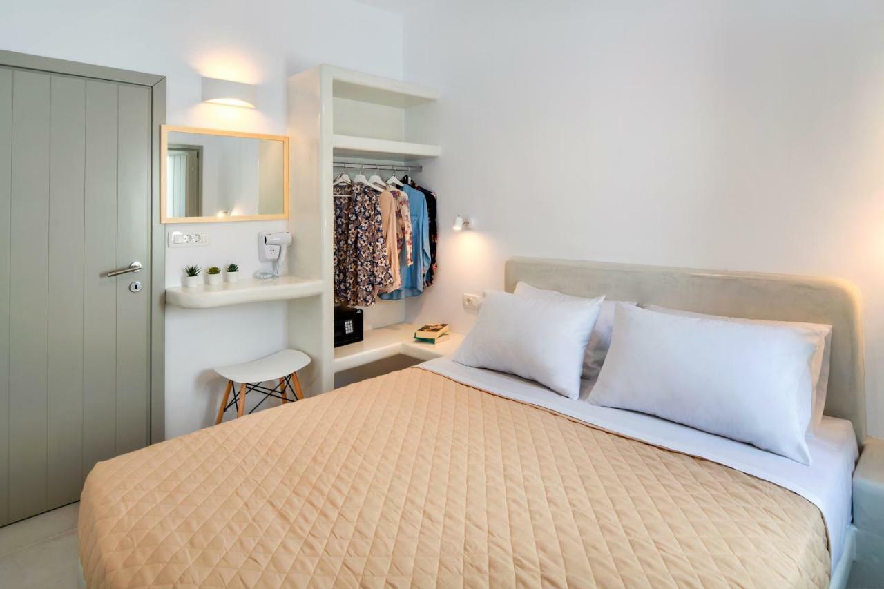 Olive Tree Suites サントリーニ エクステリア 写真